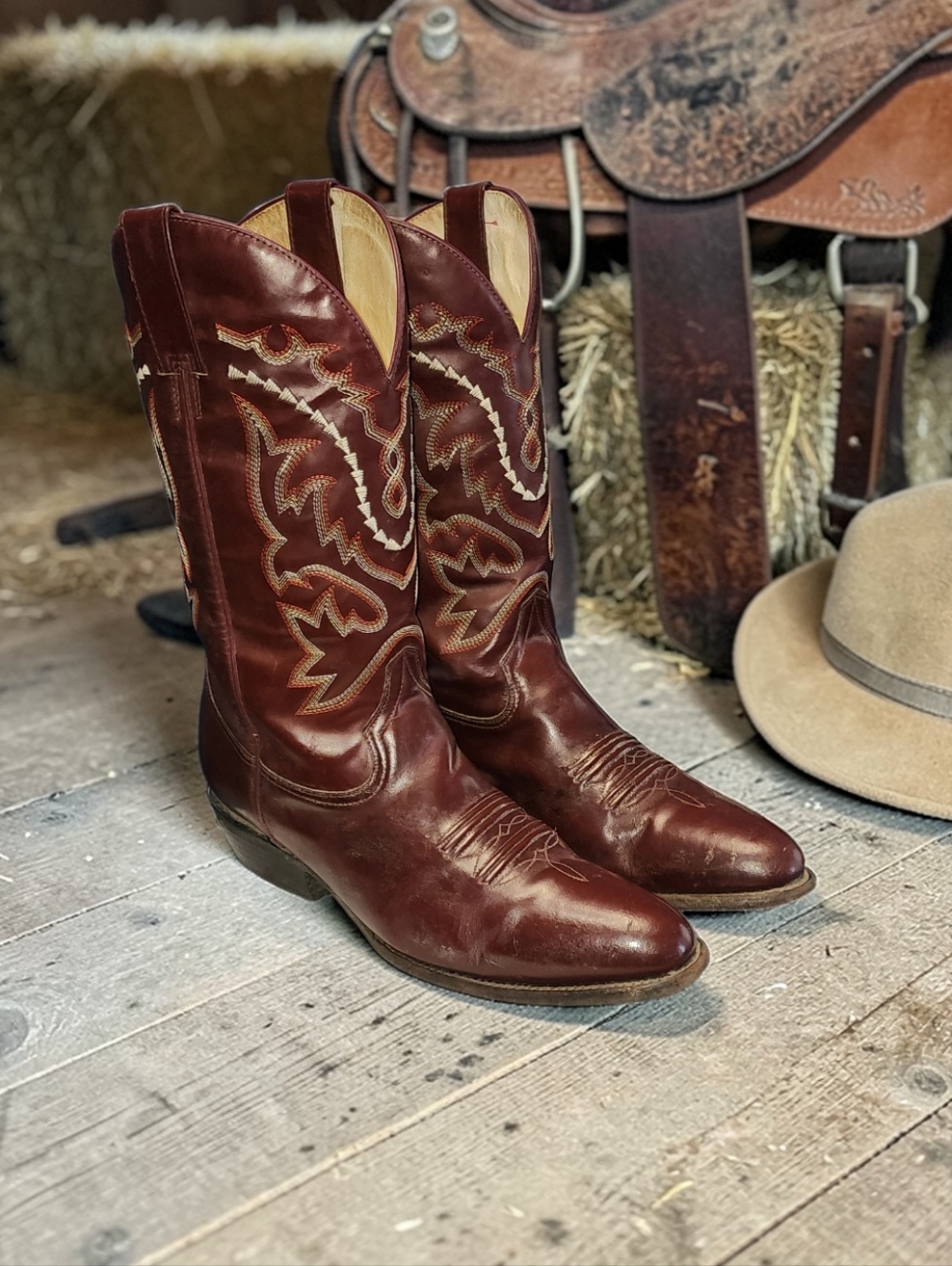 Men Vintage Leather Burgundy Cowboy Boots By Herencia Size 10.5